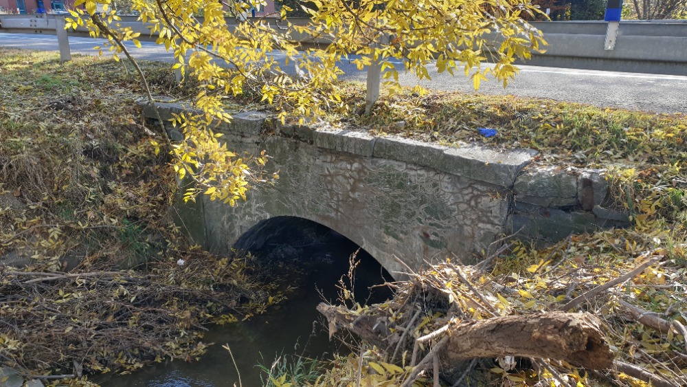 Stavba mostu u Rohlenky